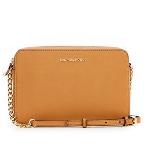 MICHAEL Michael Kors JetSet Travel Chain Crossbody